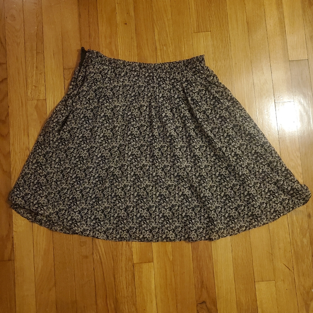 H&M Black Flower Skirt
